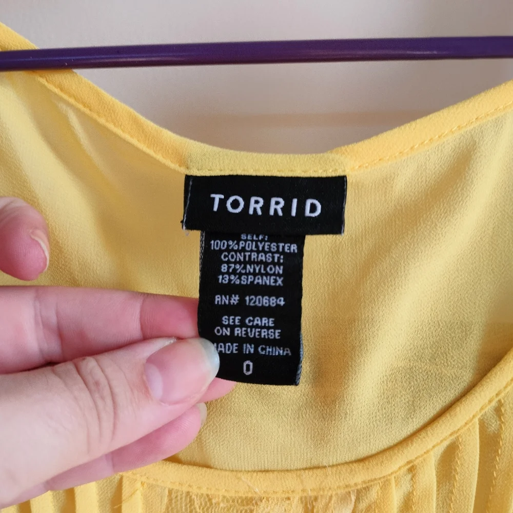 Plus Peplum Lace Flowy Top - Picture 9 of 15